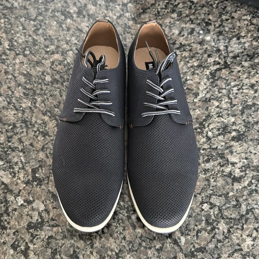 Steve Madden book navy suede NIB 11.5